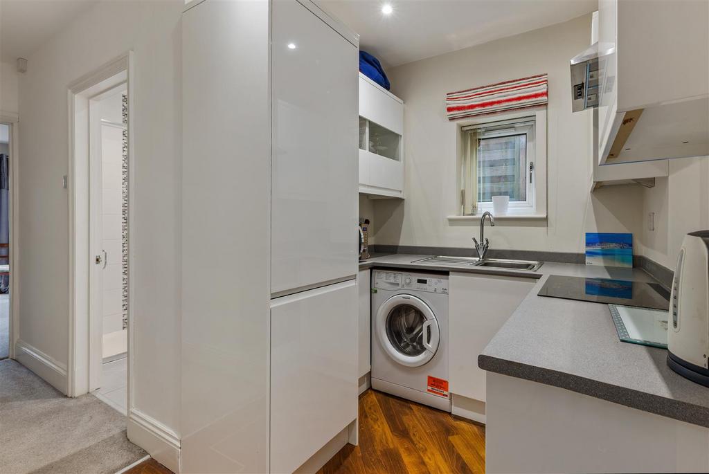 Fitted Kitchen