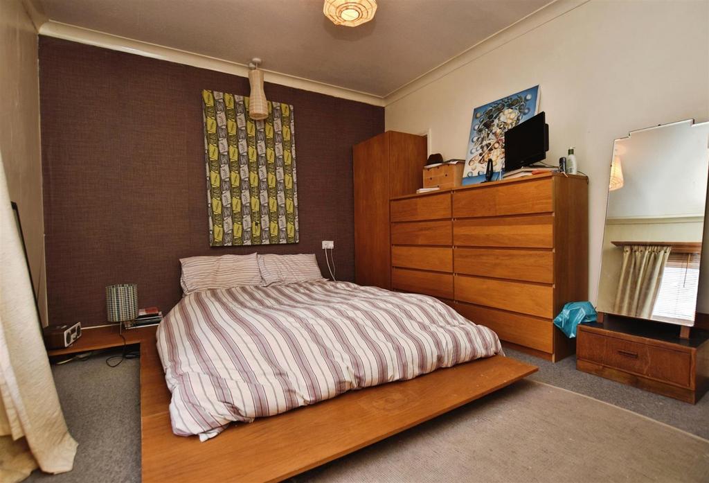 8f620843-bed 201 20b.JPG
