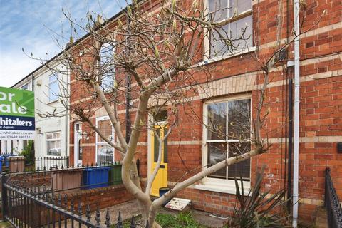 2 bedroom terraced house for sale, George Street, Hedon HU12