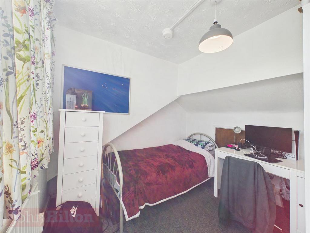 CAM02534 G0-PR0657-STILL010.jpg