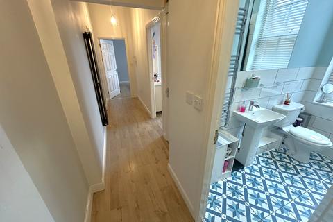 2 bedroom ground floor flat for sale, Arden Buildings, Stockport