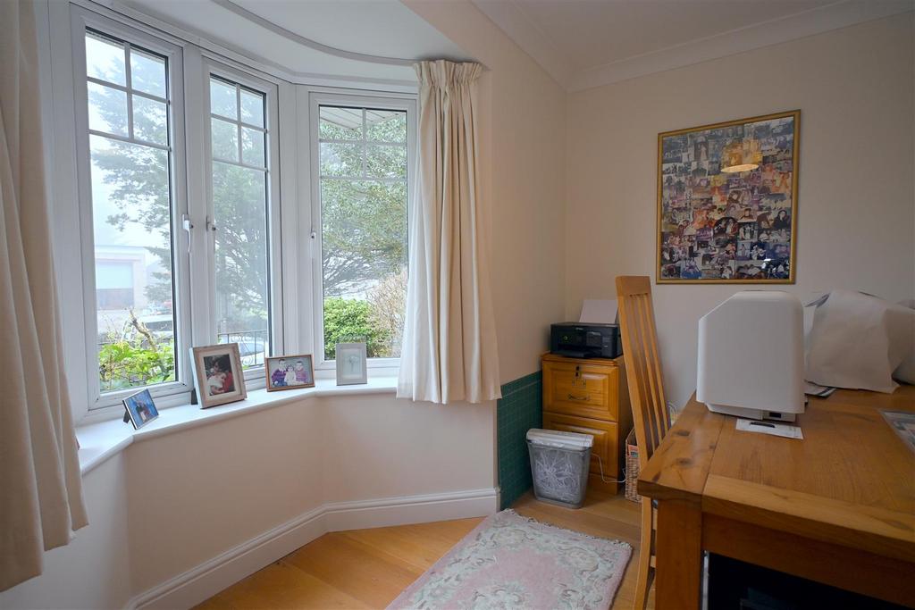 Ground Floor Bedroom 4/Optional Study
