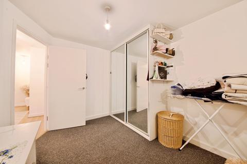undefined, Market Link, Romford, RM1