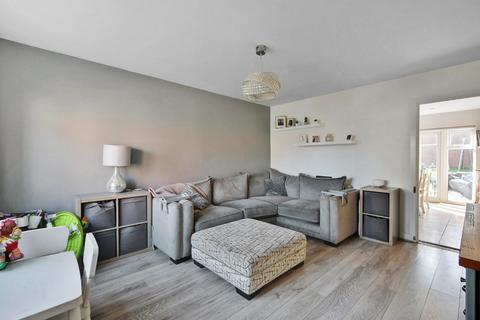 undefined, Dulwich Avenue, Laindon, Essex, SS15 6FU