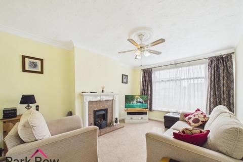2 bedroom semi-detached bungalow for sale, Wolsey Croft, Sherburn In Elmet, Leeds