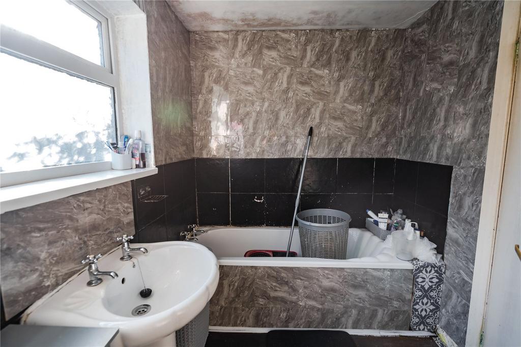 Bathroom (2)