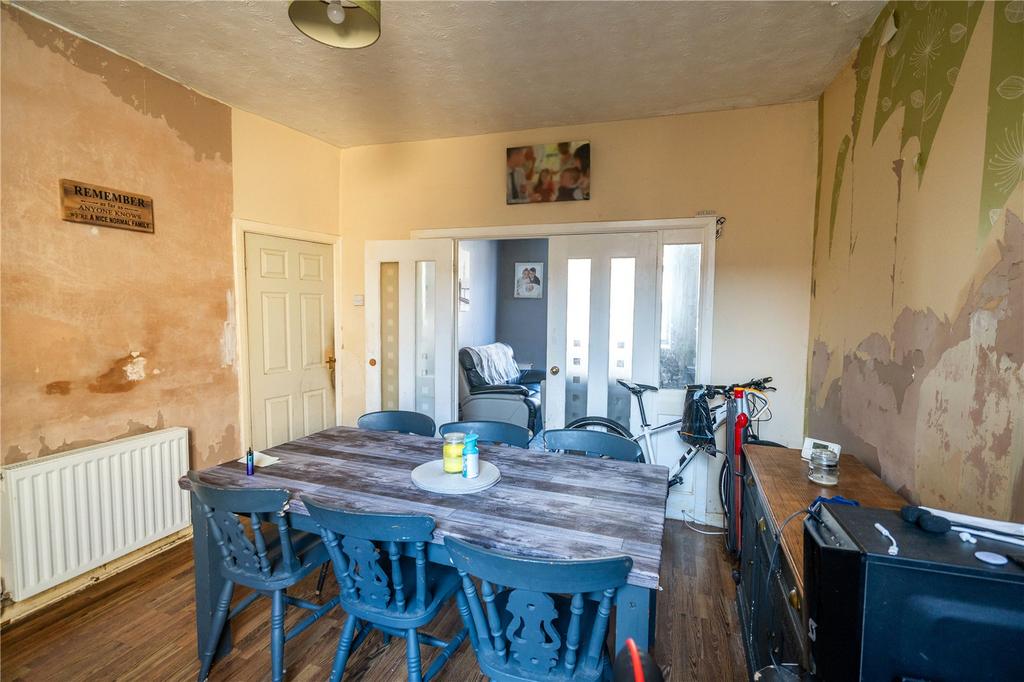 Dining Room (2)