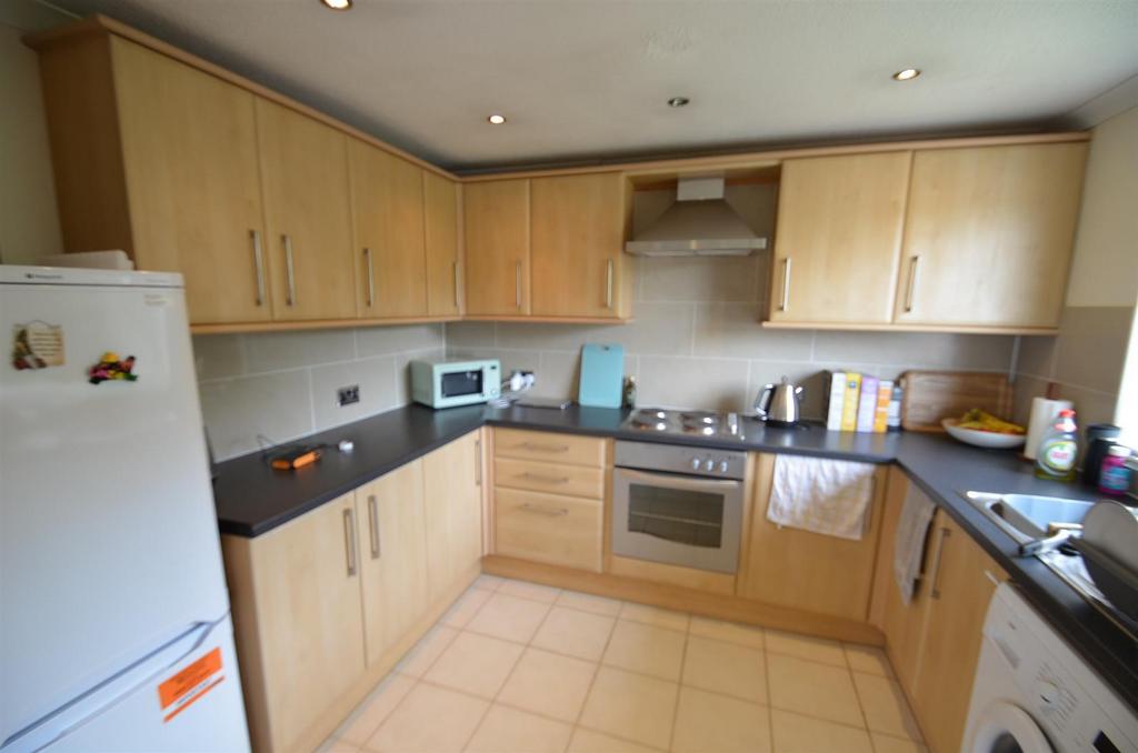 Kitchen.JPG