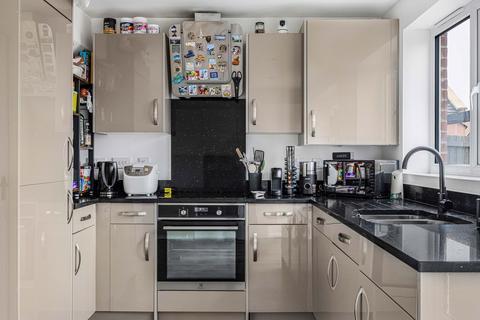 3 bedroom end of terrace house for sale, Fossebridge Place, Cheltenham, GL52 5BW