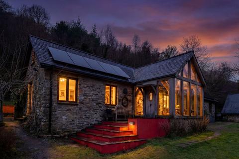 5 bedroom barn conversion for sale - Llandysul, SA44