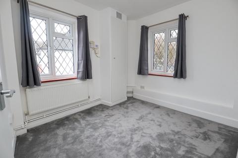 undefined, Old Coulsdon