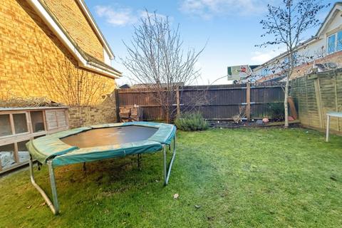 undefined, Gloster Close, Aldershot GU12
