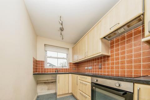 2 bedroom terraced house for sale, Main Road, Harwich