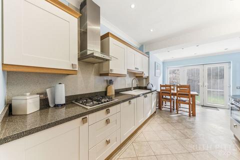 3 bedroom semi-detached house for sale, Kings Close, Pontefract WF7