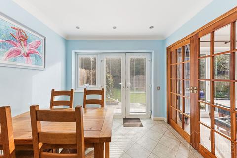 3 bedroom semi-detached house for sale, Kings Close, Pontefract WF7