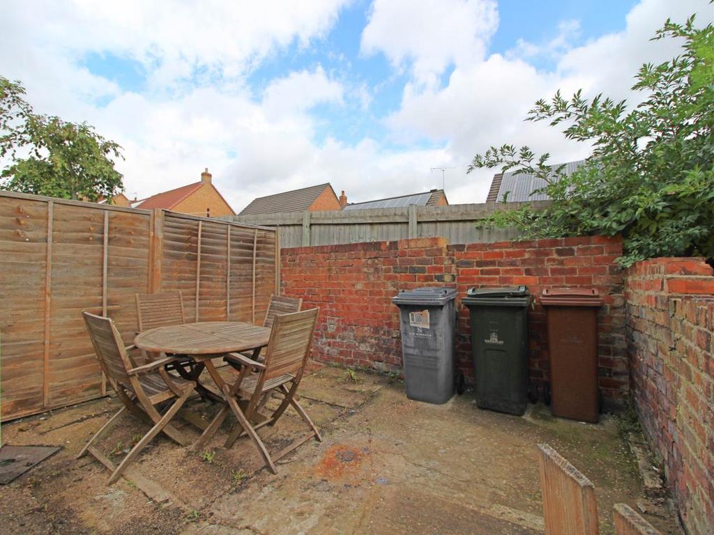 Back courtyard