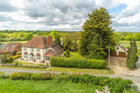 undefined, Grimpits Lane, Headley Heath