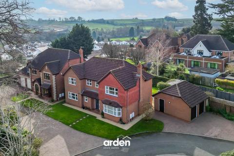 undefined, Whitford Gardens, Bromsgrove, B61