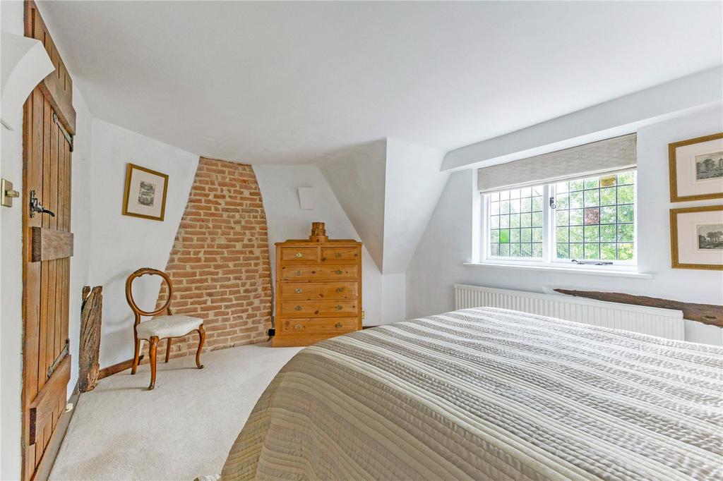Main Bedroom