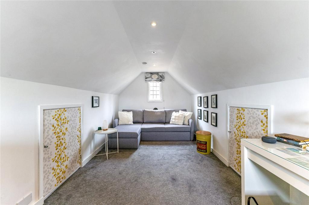 Annexe First Floor