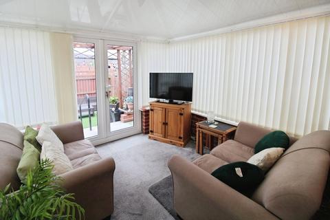 2 bedroom semi-detached house for sale, Bourne Gardens, Merseyside WA9