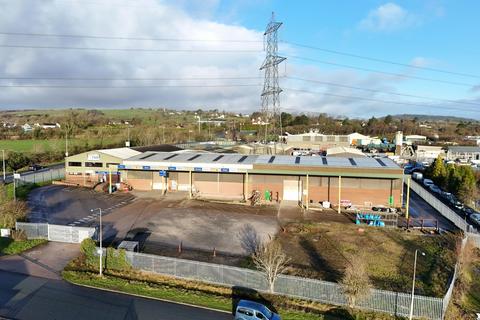 Warehouse to rent - Minera Wrexham LL11 3RD