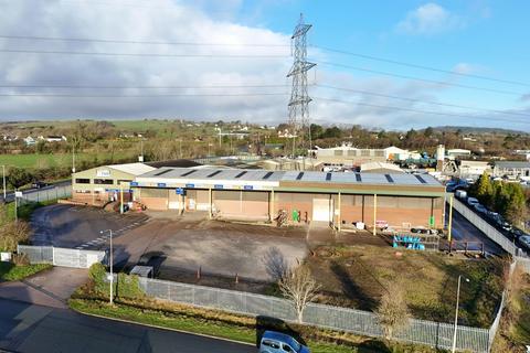 Warehouse to rent - Minera Wrexham LL11 3RD