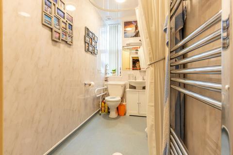 2 bedroom apartment for sale, Thornbarrow Road, Windermere, Cumbria, LA23 2DG