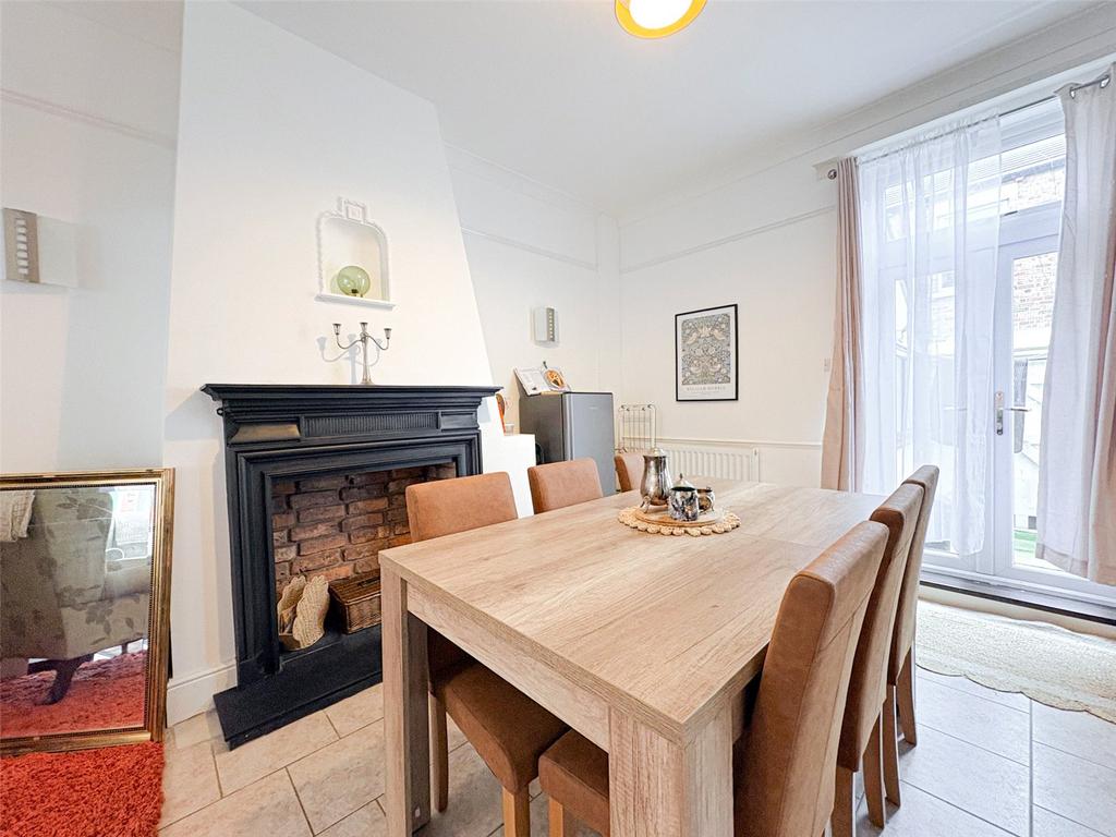 Picture No. 01