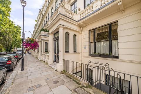 Cleveland Square, Bayswater, London, W2