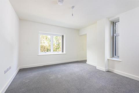 2 bedroom apartment to rent, 798 Chesterfield Road, Sheffield S8