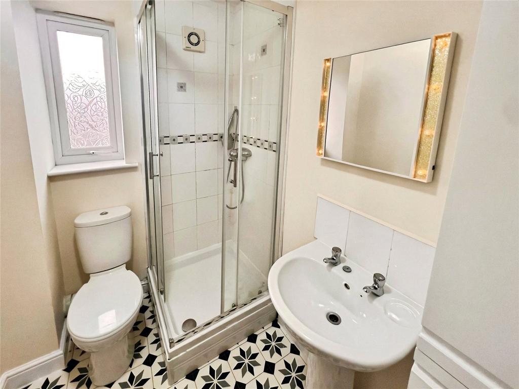 Shower Room WC