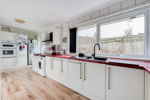 3 bedroom detached bungalow for sale, Main Road, Rollesby