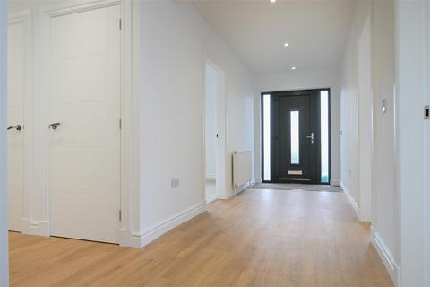 undefined, London Street, Larkhall ML9