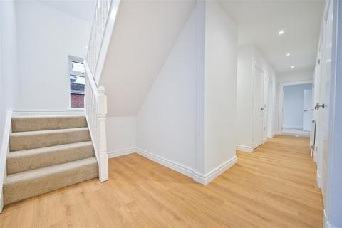 undefined, London Street, Larkhall ML9