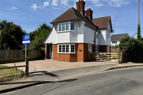 undefined, Kings Road, Southminster