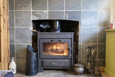 2 bedroom detached house for sale, Rosemarket, Pembrokeshire SA73