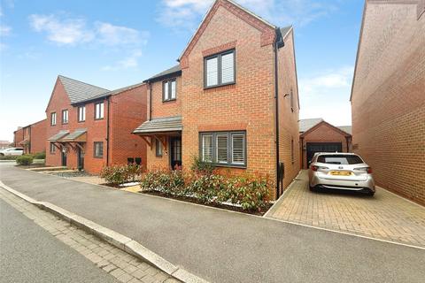 3 bedroom detached house for sale, Haycock Gardens, Shefford SG17