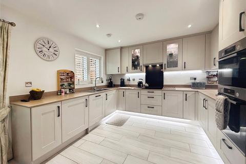 3 bedroom detached house for sale, Haycock Gardens, Shefford SG17