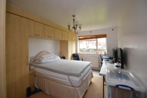 undefined, Talbot Court, Windsor