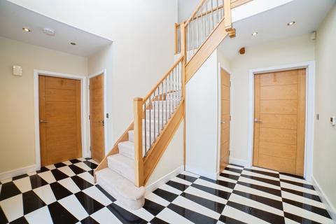 undefined, Black Scotch Close, Mansfield, Nottinghamshire, NG18