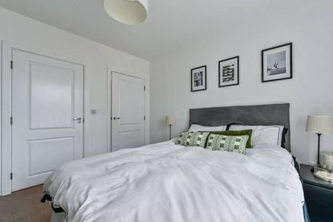 2 bedroom flat for sale, Vitruvian Court, E14, Limehouse, London, E14