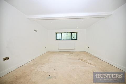 undefined, High Street, Yeadon, Leeds