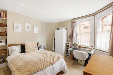 3 bedroom apartment for sale, Newton Mansions, Queens Club Gardens, West Kensington, W14