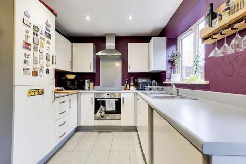 undefined, Blake Close, Nottingham NG3