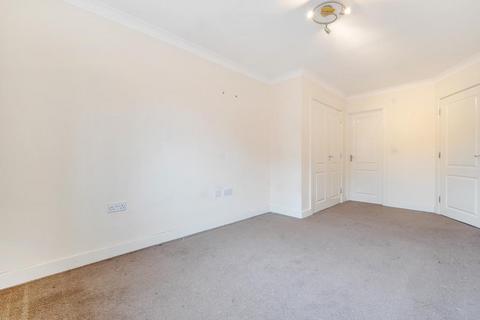 2 bedroom flat for sale, Newbury,  Berkshire,  RG14