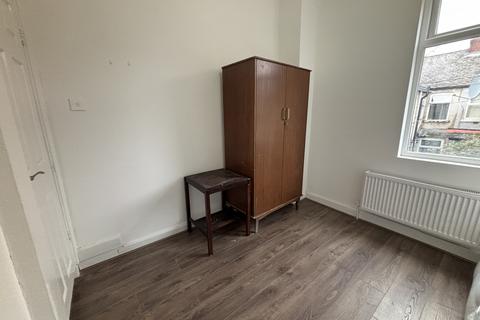 4 bedroom terraced house to rent, Caythorpe Street, M14 4UD