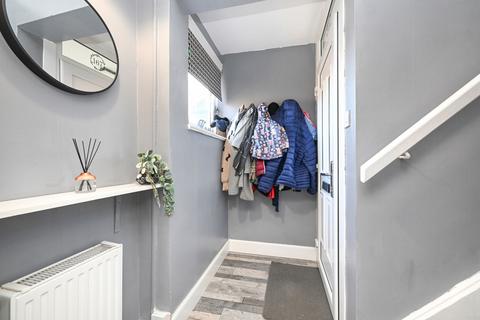 2 bedroom flat for sale, Nicol Street, Kirkcaldy KY1