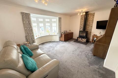 3 bedroom detached bungalow for sale, Aspen Drive, Verwood, BH31