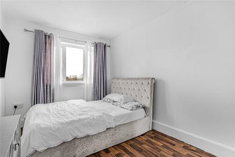 3 bedroom apartment for sale, Tildesley Road, London, SW15